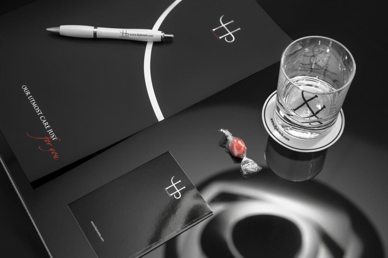 LHP Napoli Palace&SPA Esterno foto Corporate identity design