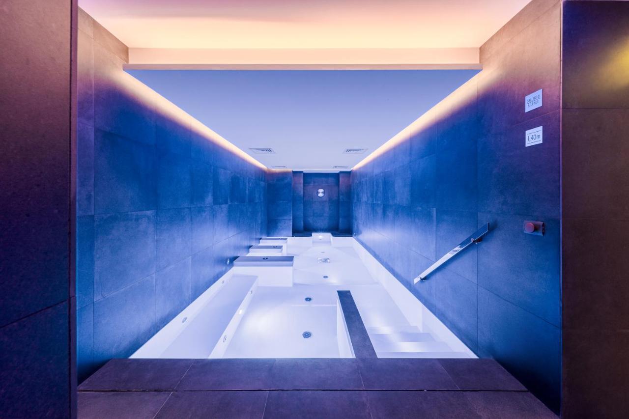 LHP Napoli Palace&SPA Esterno foto The spa at The Standard East Village