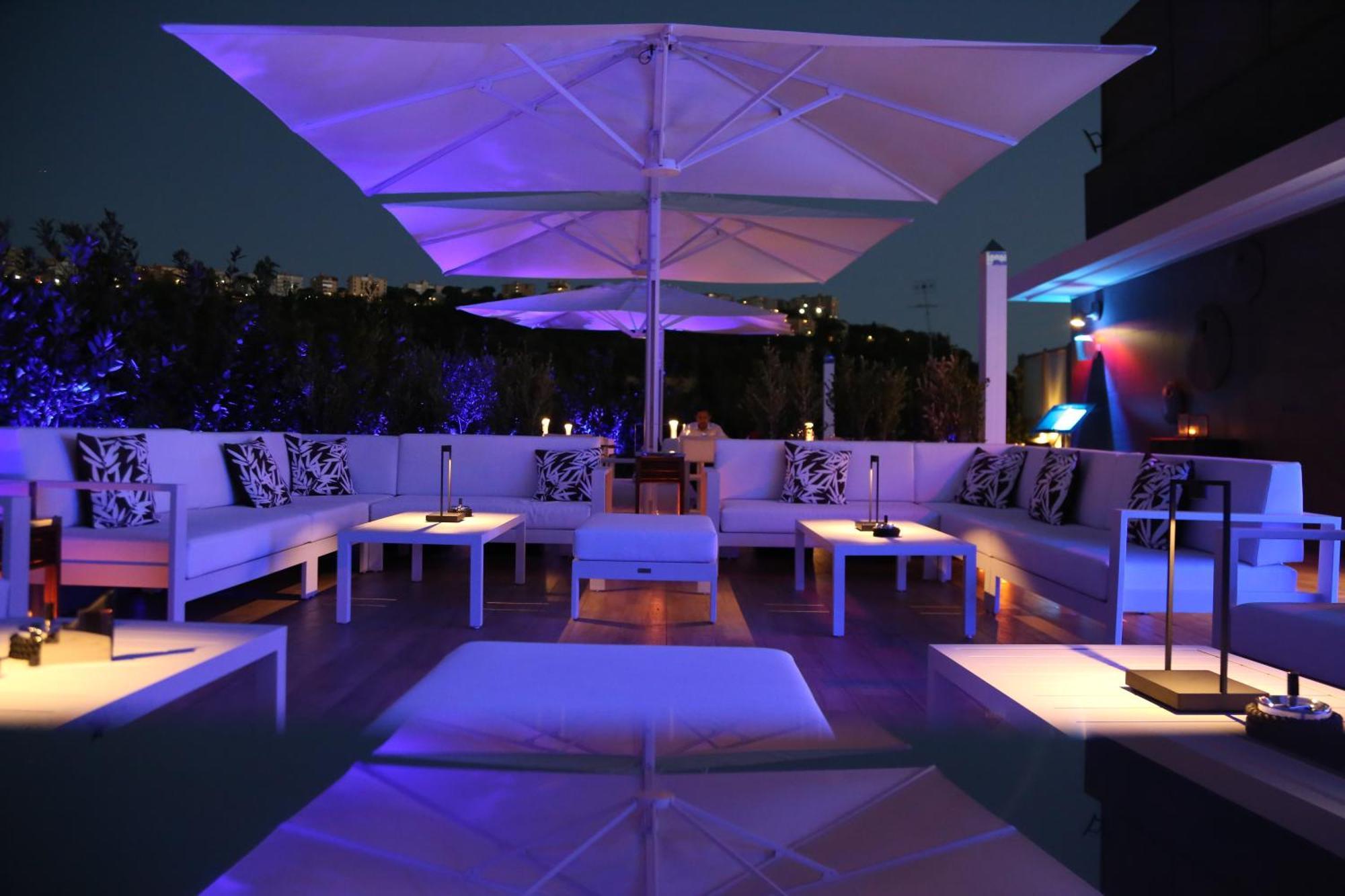 LHP Napoli Palace&SPA Esterno foto The Terrace at the Park